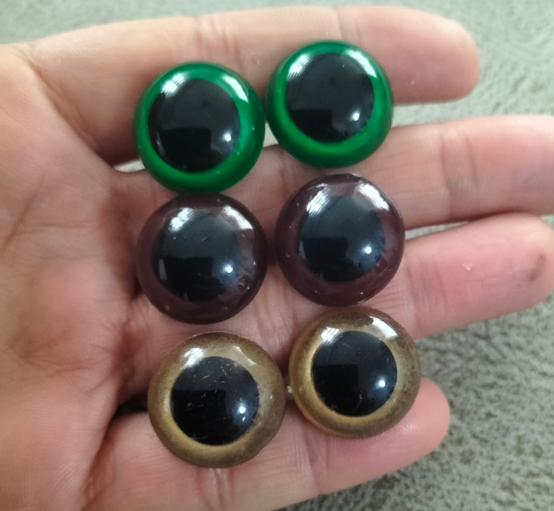 20 mm Vidalı Göz Büyük (3 çift)