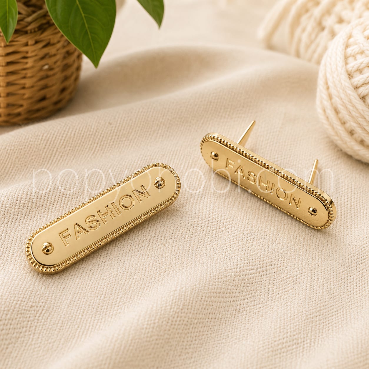 Etiket Geçmeli Metal FashionGold 2 adet (1x4 cm)
