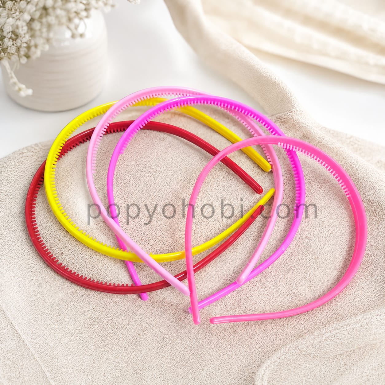 Plastik Taç 5 ad. Renkli Taraklı